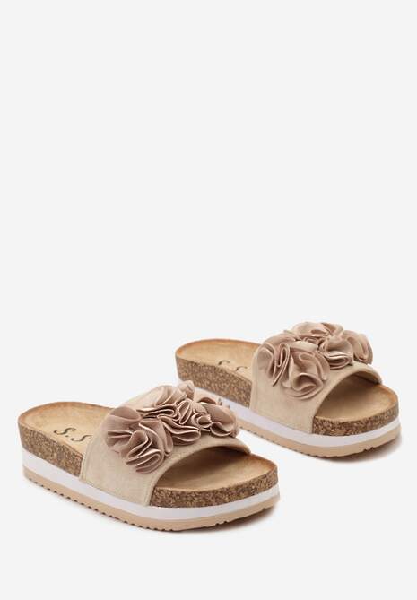 Beżowe Klapki na Korkowej Grubej Podeszwie z Naszytą Aplikacją na Froncie Dirua