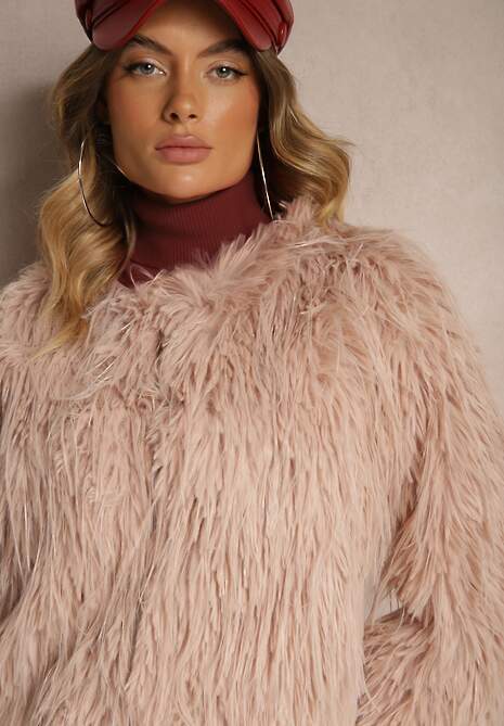 Ciemnoróżowa Futerkowa Kurtka o Prostym Kroju z Zapięciem na Haftki Sialithiel