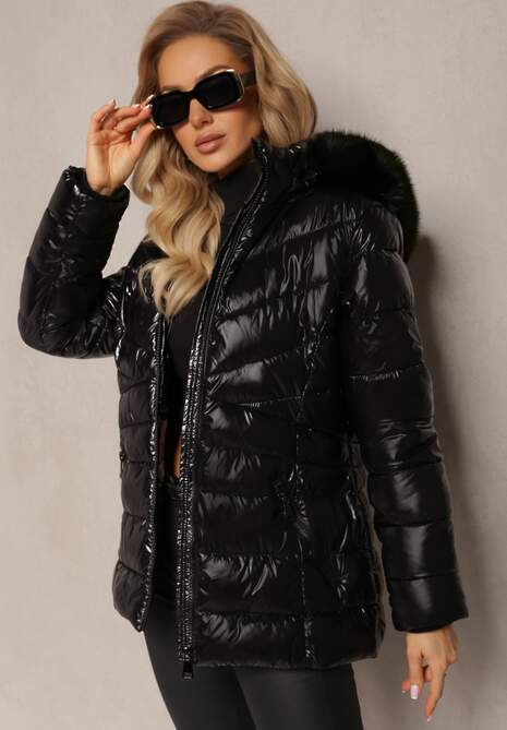 Czarna Pikowana Kurtka z Lekko Błyszczącym Efektem Ozdobiona Futerkiem Secire
