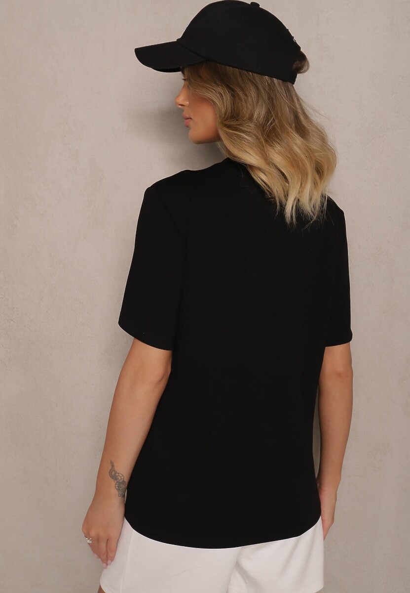 Czarny T-shirt Oversize z Wiskozą o Klasycznym Fasonie Adeleina