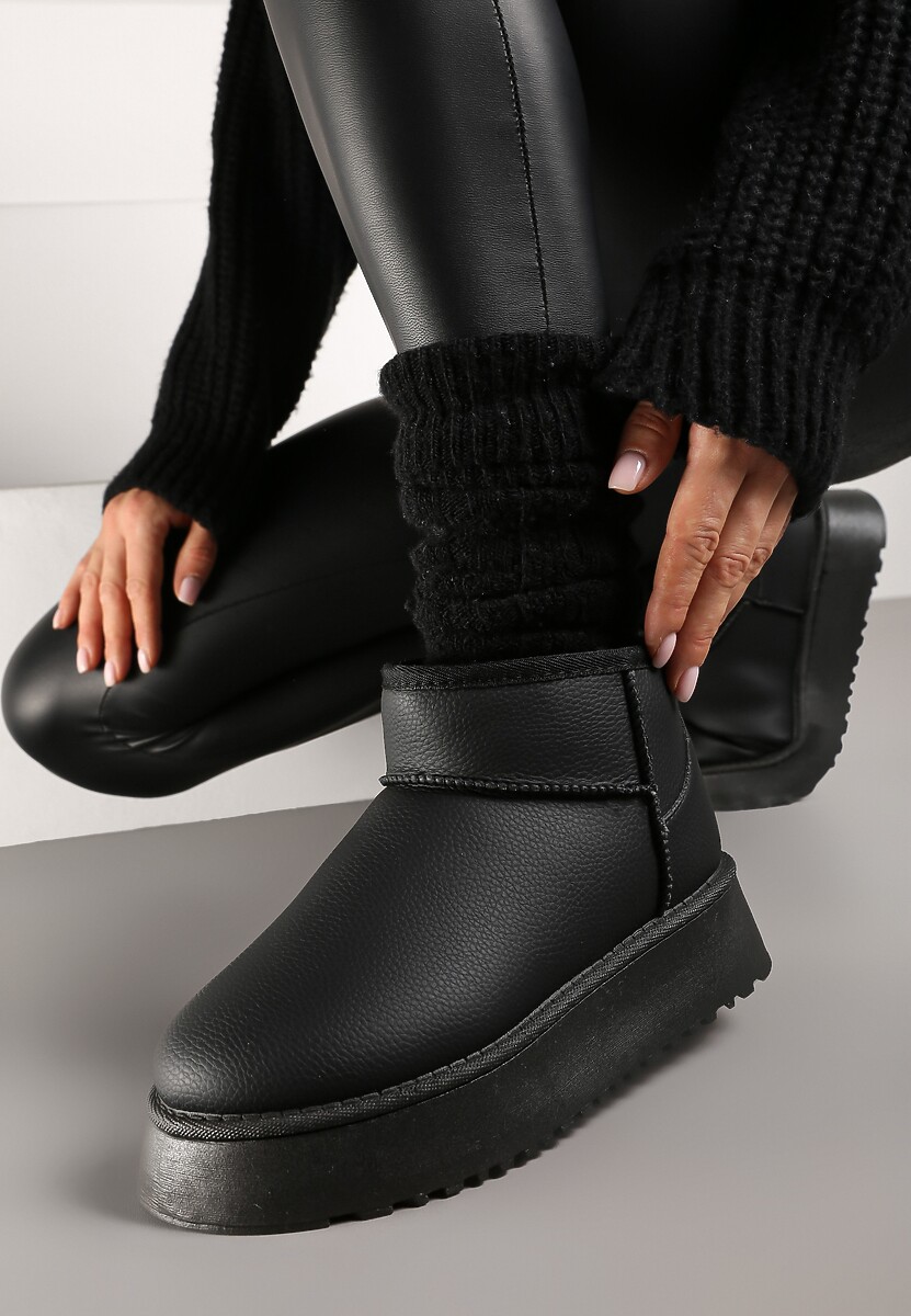 Czarne Wsuwane Śniegowce Casualowe na Grubej Podeszwie Tinaretia