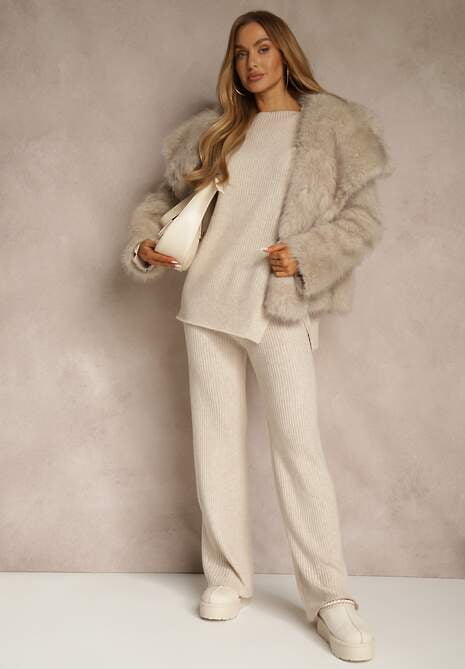 Jasnobeżowy Komplet z Wełną i Bawełną Sweter z Guzikami i Szerokie Spodnie Reinelia