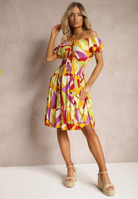 Żółto-Różowa Sukienka z Wiskozy o Rozkloszowanym Kroju z Gumką w Talii i Ozdobnymi Guzikami Moonxeena