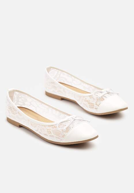 Białe Koronkowe Balerinki Vices z Ozdobną Kokardką Desanelis