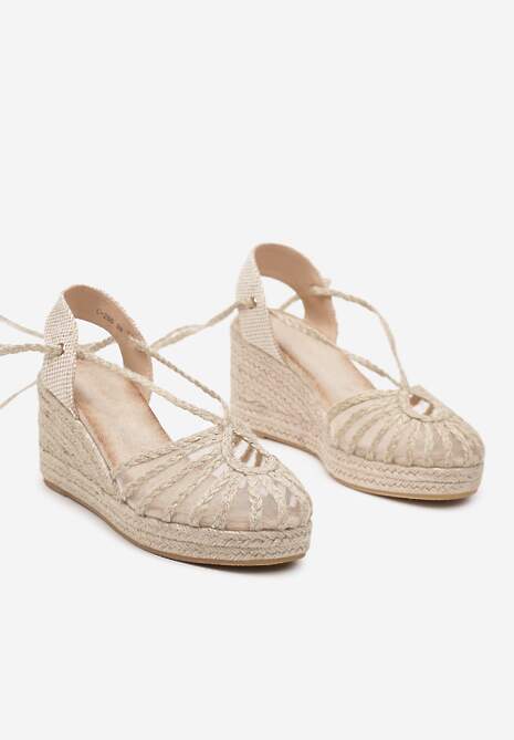 Beżowe Sandały na Koturnie z Wkładką z Imitacji Zamszu Wiązane Ozdobione Plecionką Glanara