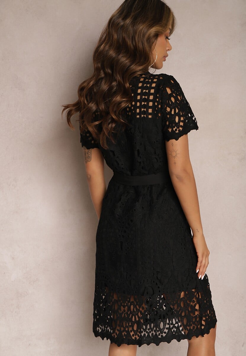 Czarna Koszulowa Sukienka Midi z Ażurowym Zdobieniem Tatrasi