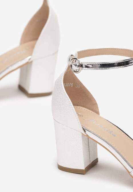 Srebrne Sandały na Słupku z Otwartym Noskiem Vileen