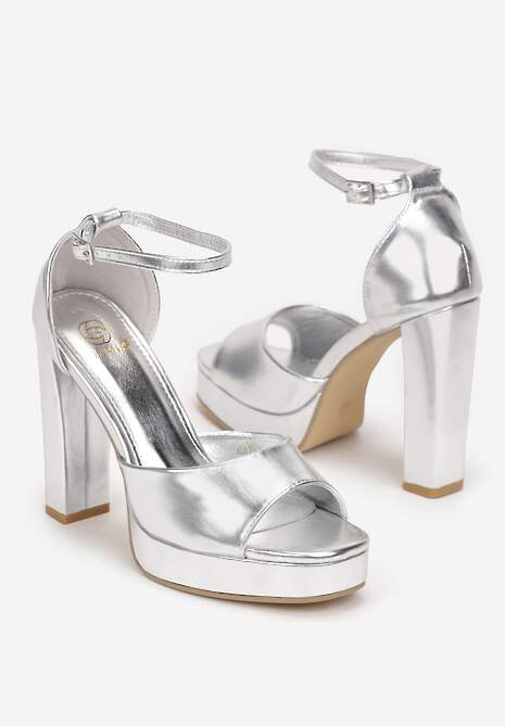 Srebrne Sandały na Słupku i Platformie Yiyo