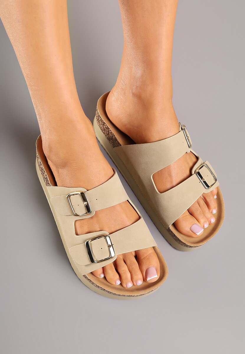 Beżowe Klapki na Platformie z Ozdobnymi Klamrami Dolerria