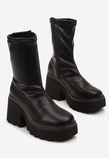 Czarne Przylegające Botki Vices w Stylu Grunge na Słupku z Ociepleniem Falarina