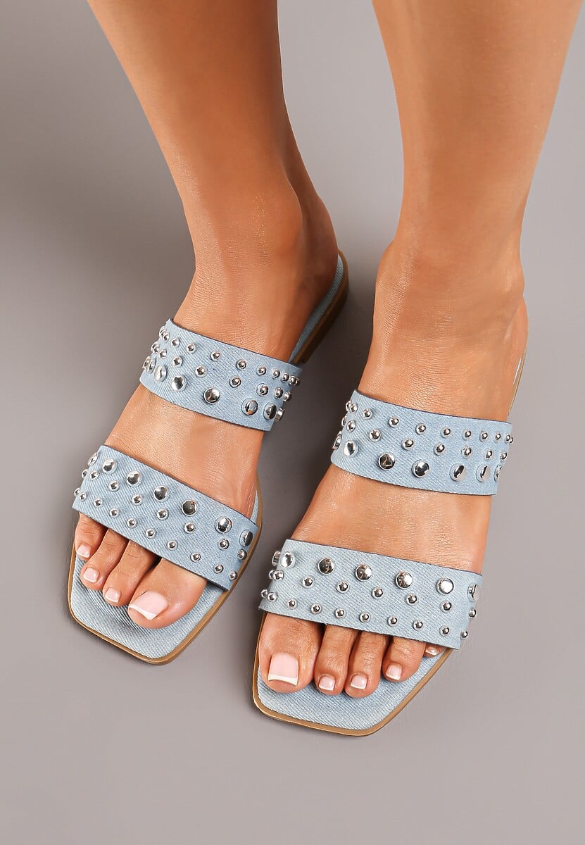 Jasnoniebieskie Klapki z Noskiem w Kwadrat i Nitami Wrisa