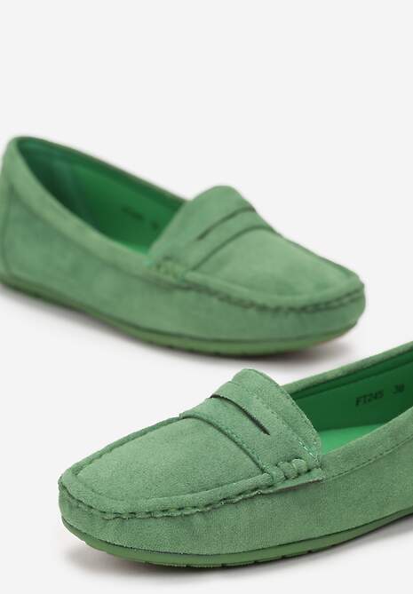 Zielone Wsuwane Mokasyny na Płaskiej Podeszwie z Przeszyciami Titalona