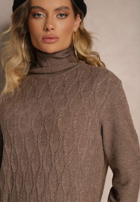 Brązowa Pudełkowa Sukienka Sweterkowa z Golfem Bawełną i Wełną Elanavia