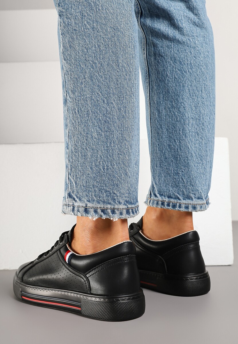 Czarne Sneakersy Tenisówki ze Skóry Naturalnej Zdobione Perforacją Tillirene