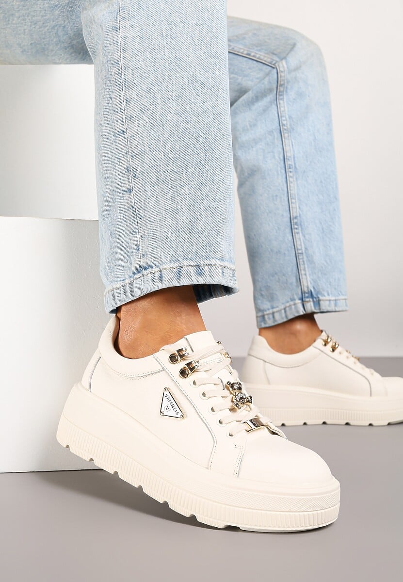 Beżowe Skórzane Sneakersy na Platformie Ozdobione Aplikacją Doliresa