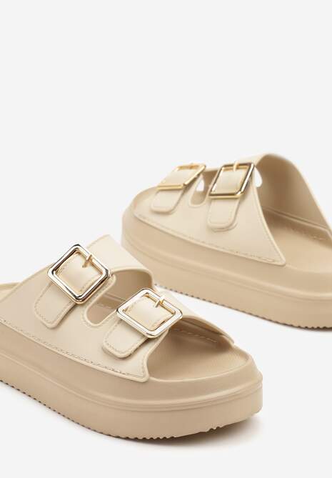 Beżowe Klapki na Platformie z Pianki Ozdobione Klamrami Riminna