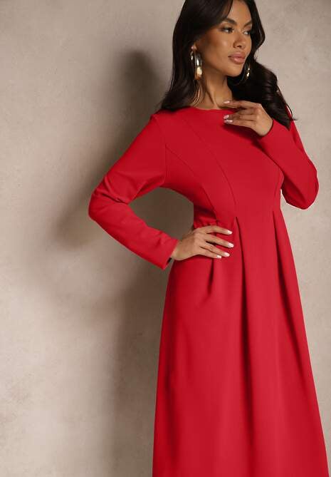 Czerwona Rozkloszowana Sukienka w Eleganckim Stylu Temilissa