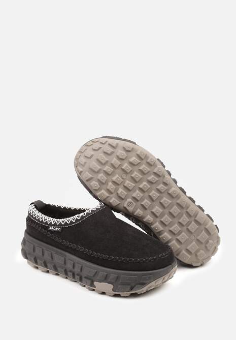 Czarne Śniegowce na Platformie z Tłoczeniem i Niską Cholewką Violova