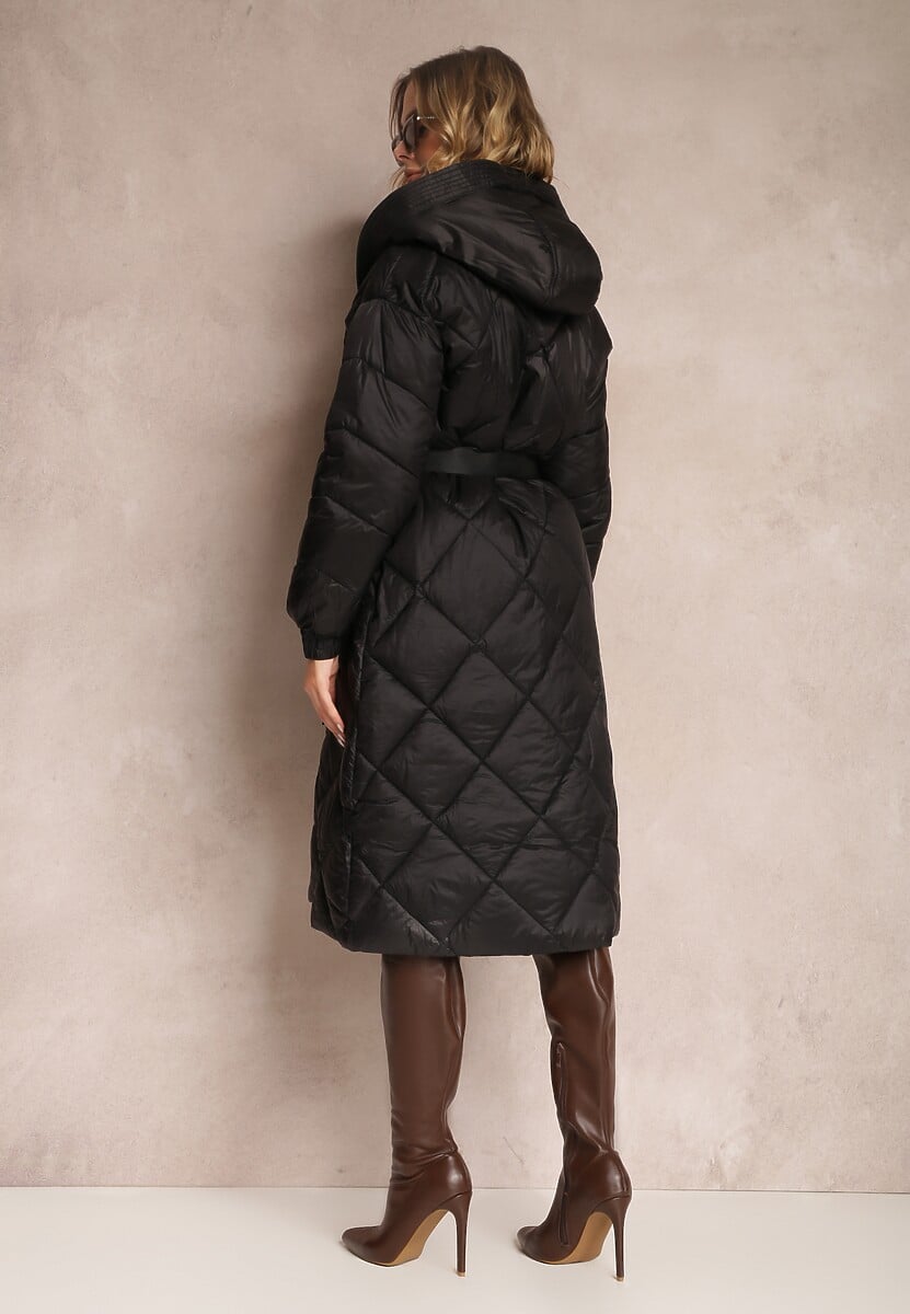 Czarna Kurtka za Kolano Pikowana z Wiązanym Paskiem Cealia