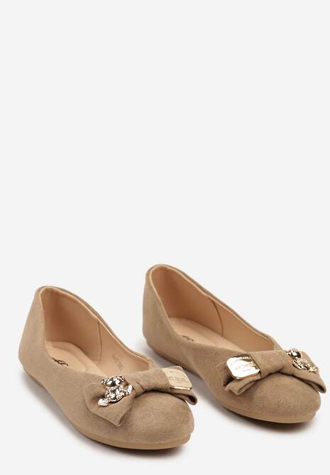 Ciemnobeżowe Balerinki na Płaskiej Podeszwie z Metalicznymi Ozdobami i Kokardami Minstina