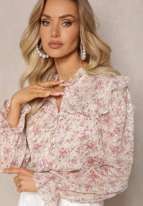 Jasnobeżowa Koszula w Kwiaty ze Stójką Falbankami i Połyskującym Zdobieniem Blemia