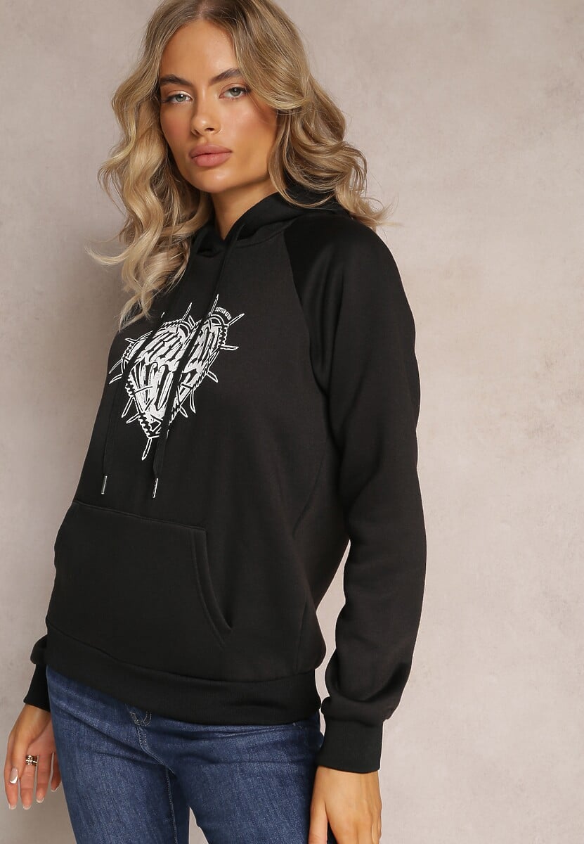 Czarna Klasyczna Bluza z Nadrukiem na Przodzie i Kapturem Inalle