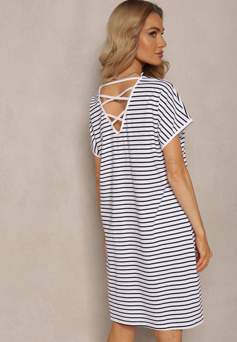 Biało-Granatowa  Sukienka w Paski z Bawełny o Prostym Kroju z Wycięciem na Plecach z Ozdobnymi Paskami Birosa