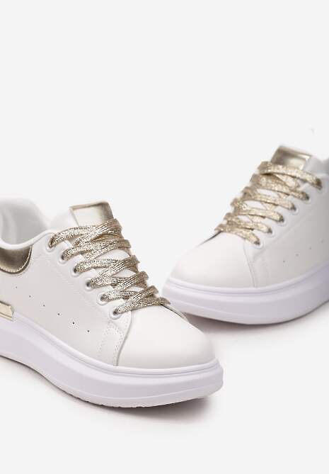 Biało-Złote Sneakersy z Brokatowymi Sznurowadłami i Metaliczną Wstawką na Platformie Vuriama