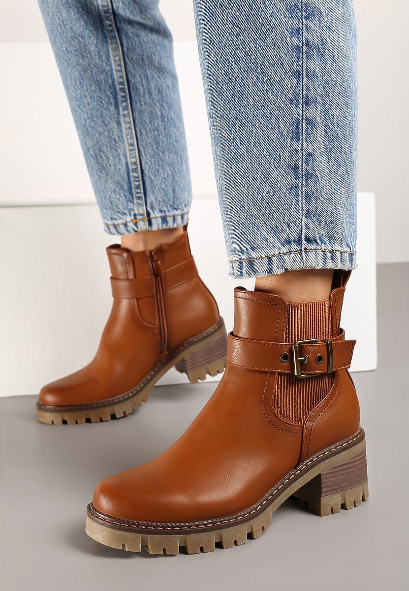 Brązowe Botki Sztyblety na Słupkowym Obcasie z Paskiem z Klamerką przy Cholewce Reanirael