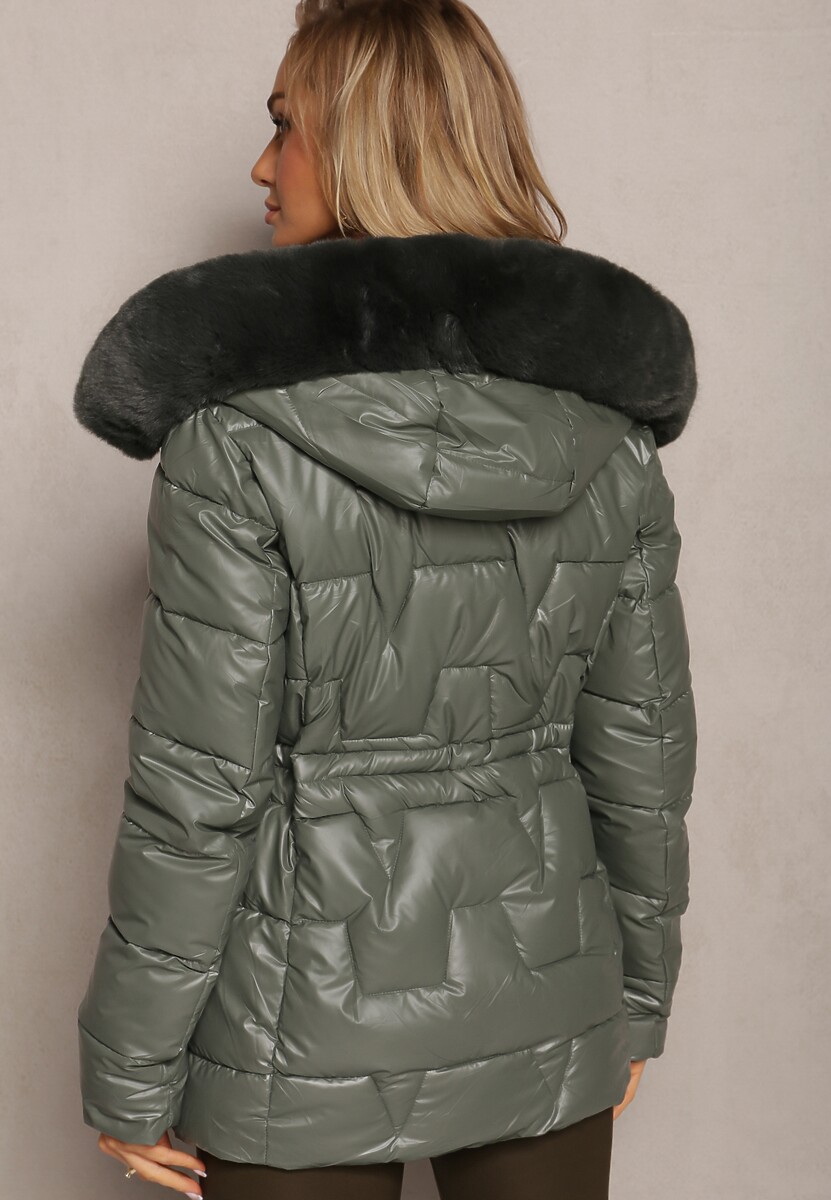 Ciemnozielona Pikowana Kurtka z Futerkiem Przy Kapturze Paelina