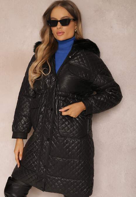 Czarna Kurtka Pikowana z Kapturem z Futerkiem Vilei