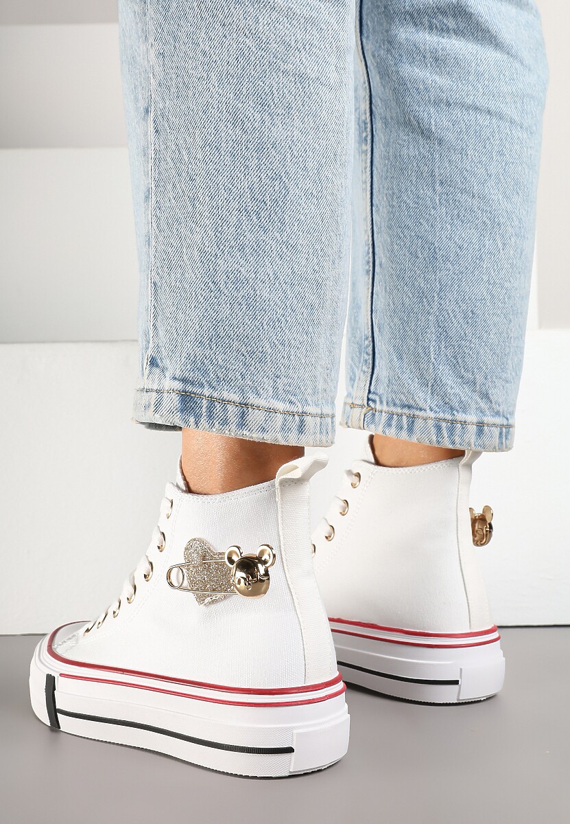 Białe Trampki za Kostkę Ozdobione Aplikacją 3D Vizana