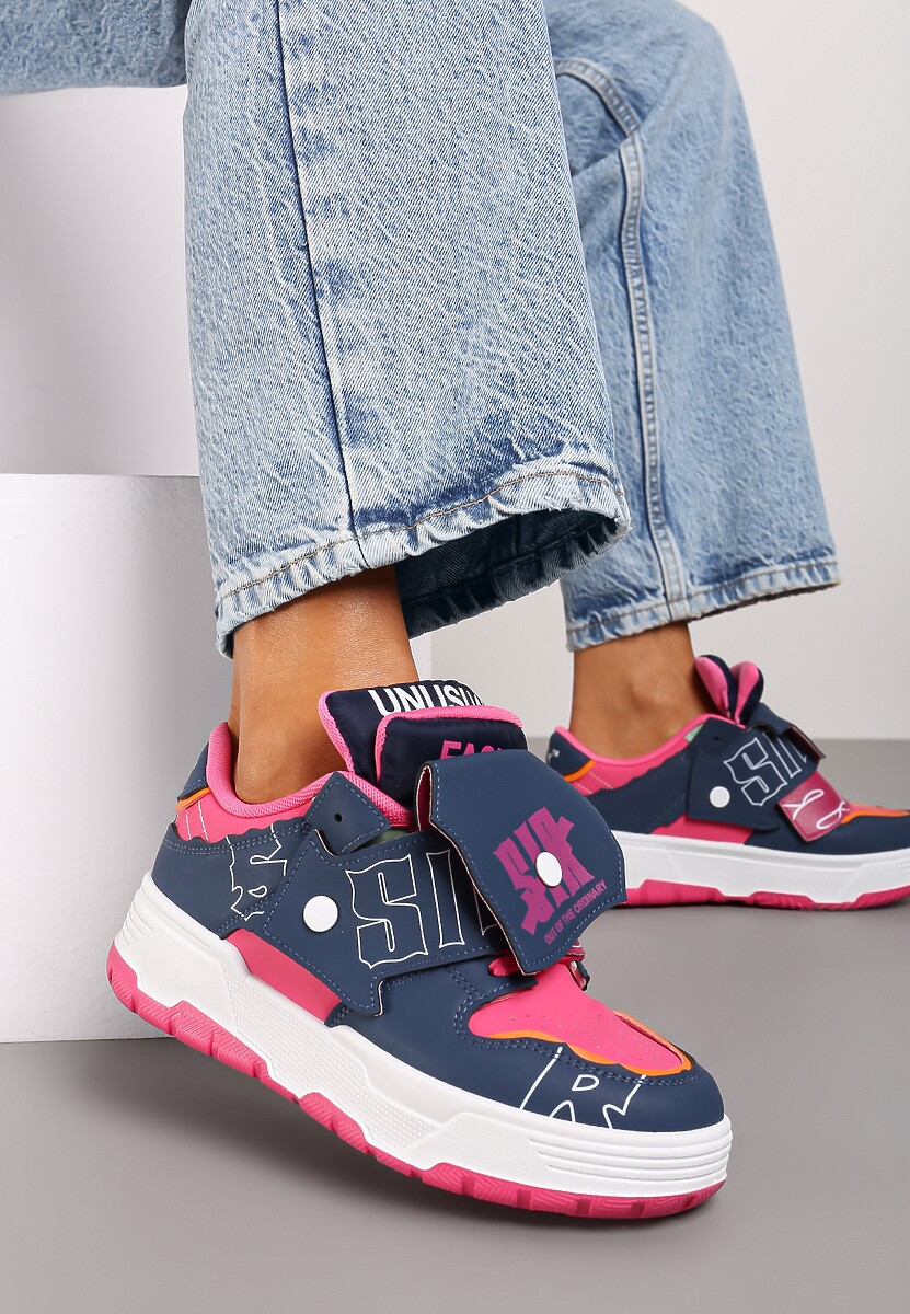 Czarne Sneakersy na Płaskiej Podeszwie Ozdobione Napisami Griefra