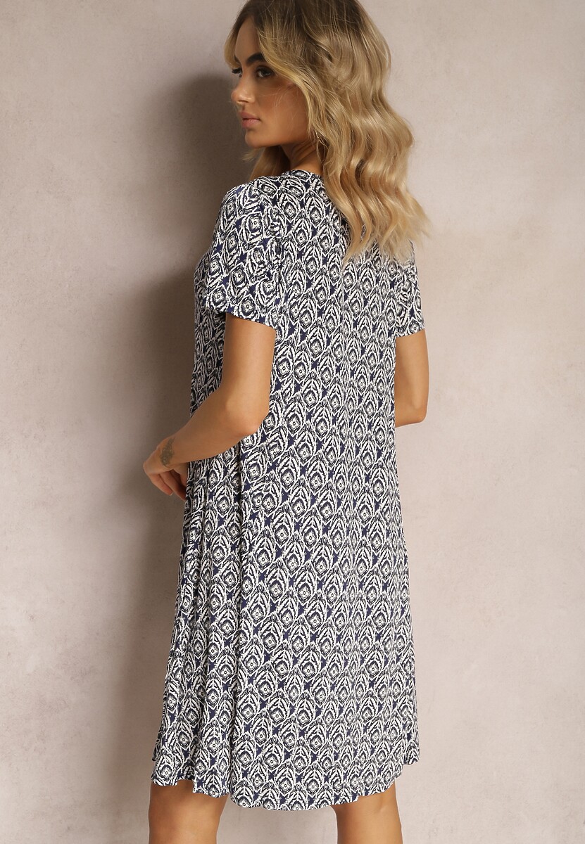 Granatowa Wiskozowa Sukienka o Rozkloszowanym Fasonie z Ornamentalnym Wzorem Jasminas
