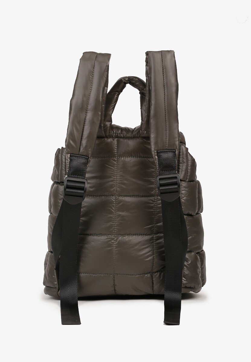 Ciemnozielony Plecak z Klapą i Ściągaczem Zdobiony Pikowaniem 3D Revitta