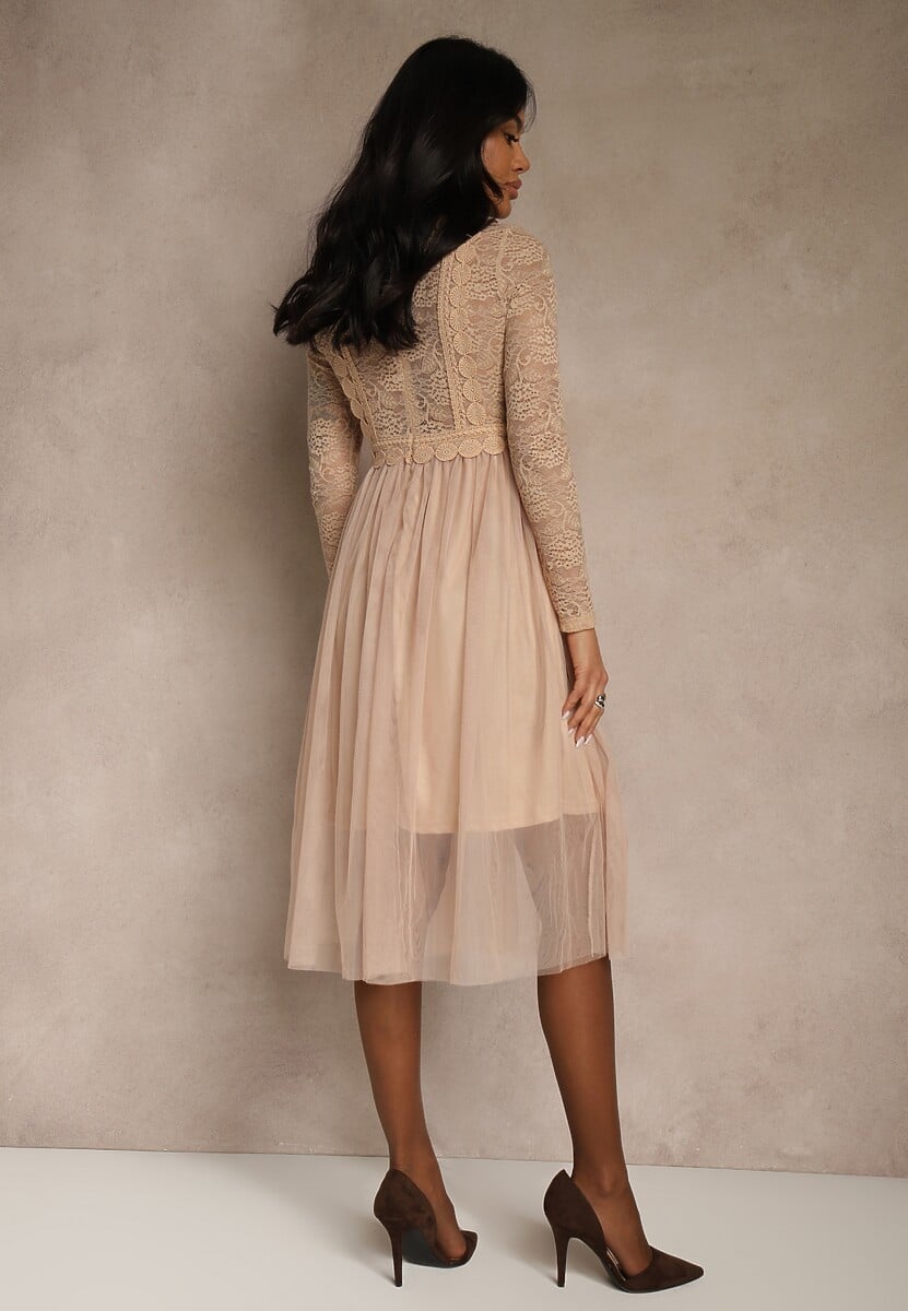 Ciemnobeżowa Elegancka Tiulowa Sukienka o Rozkloszowanym Kroju z Koronką Samelba