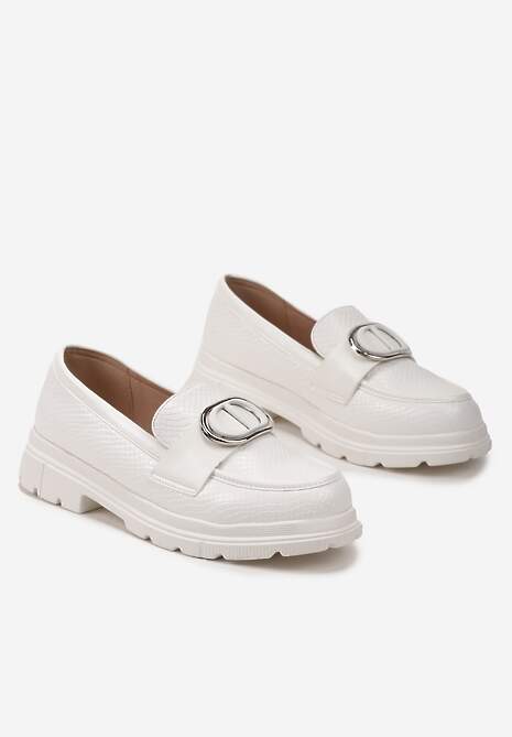 Białe Mokasyny z Metaliczną Aplikacją i Delikatnym Printem Unica