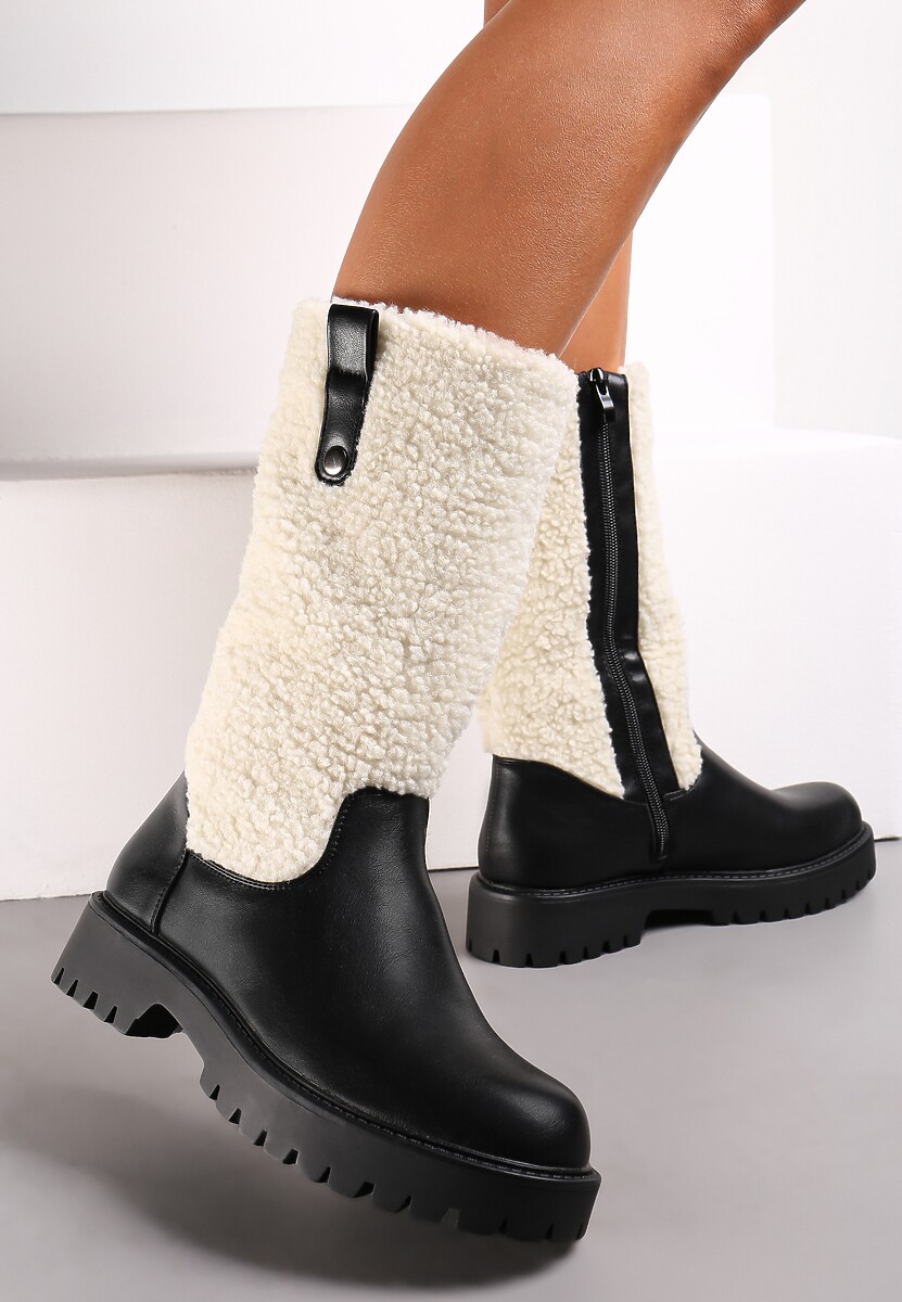 Czarne Płaskie Botki z Cholewką z Ciepłego Kożuszka Cirillo