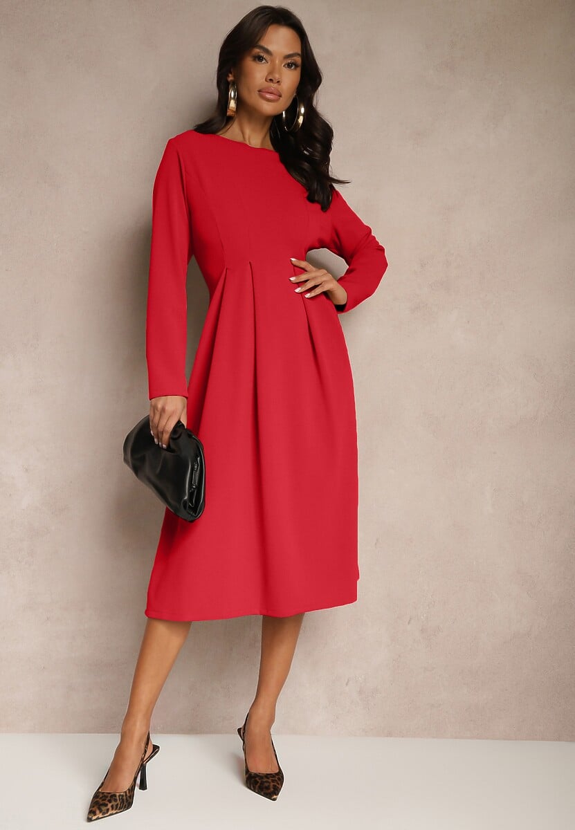 Czarna Rozkloszowana Sukienka w Eleganckim Stylu Temilissa