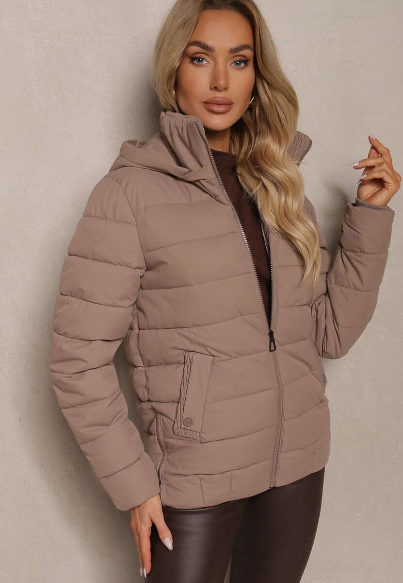 Czarna Kurtka z Pikowanymi Przeszyciami z Odpinanym Kapturem i Ściągaczem w Talii Sintavia