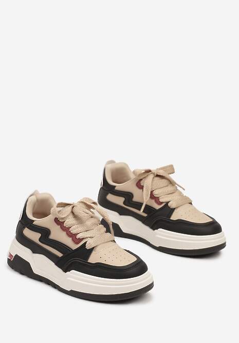Czarne Sneakersy z Przeszyciami i Grubą Podeszwą Berinela
