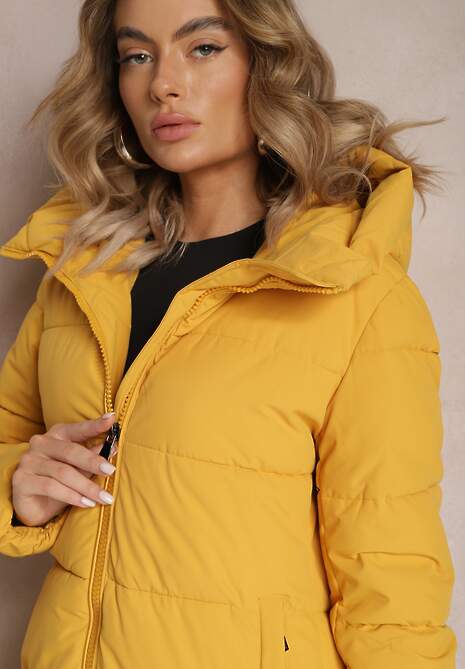 Żółta Długa Kurtka Płaszcz z Pikowaniem oraz Kapturem Madirre