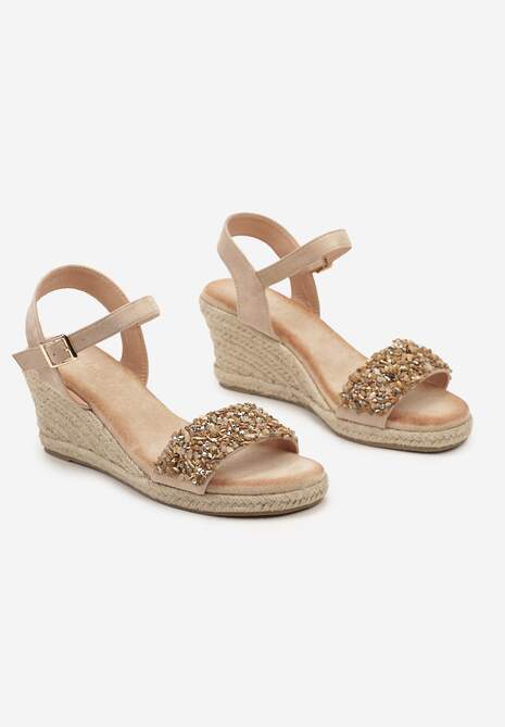 Beżowe Sandały z Ekozamszu na Koturnie z Plecionką Zapinane na Sprzączkę Tivila