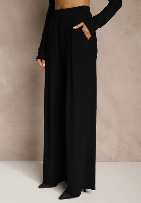 Czarny Elegancki Komplet Spodnie Wide Leg i Bluzka z Poduszkami w Ramionach Sewinea