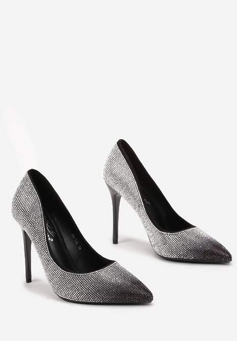 Czarne Szpilki w Cyrkonie z Noskiem w Szpic Tornia