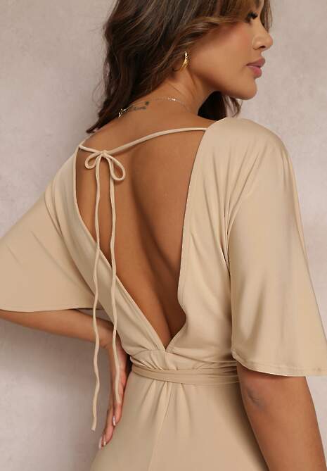 Beżowy Długi Kombinezon z Wiązaniem i Głębokim Kopertowym Dekoltem Sumya