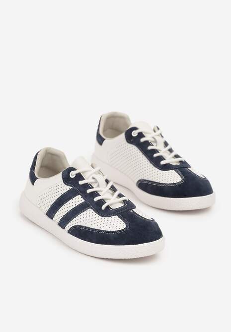 Granatowo-Białe Sznurowane Skórzane Sneakersy na Płaskiej Podeszwie z Paskami i Perforacją Enelis