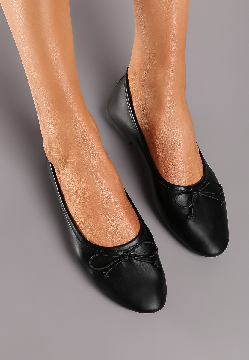 Czarne Casualowe Balerinki na Płaskiej Podeszwie Ozdobione z Przodu Kokardką Ozana