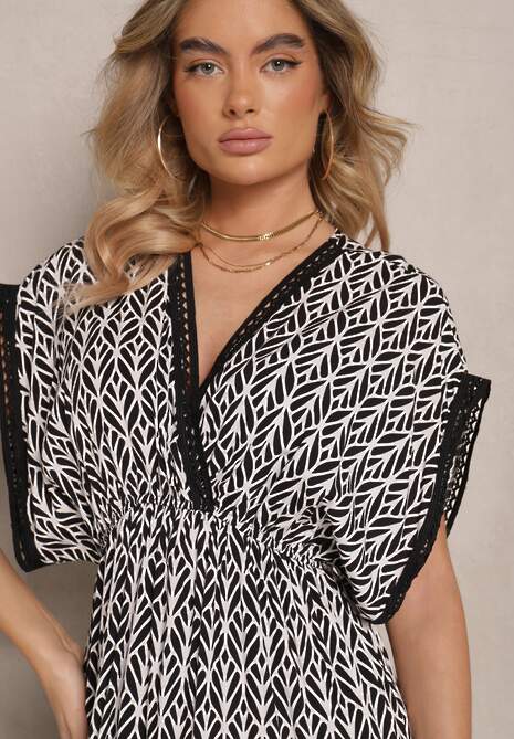 Czarno-Biała Sukienka Rozkloszowana z Bawełny Wykończona Koronką Lanadria