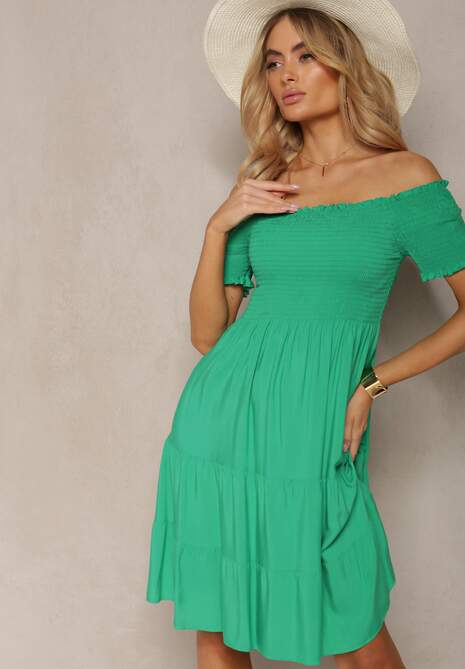 Zielona Letnia Sukienka z Bawełny o Fasonie Hiszpanki z Rozkloszowanymi Falbanami Lorania